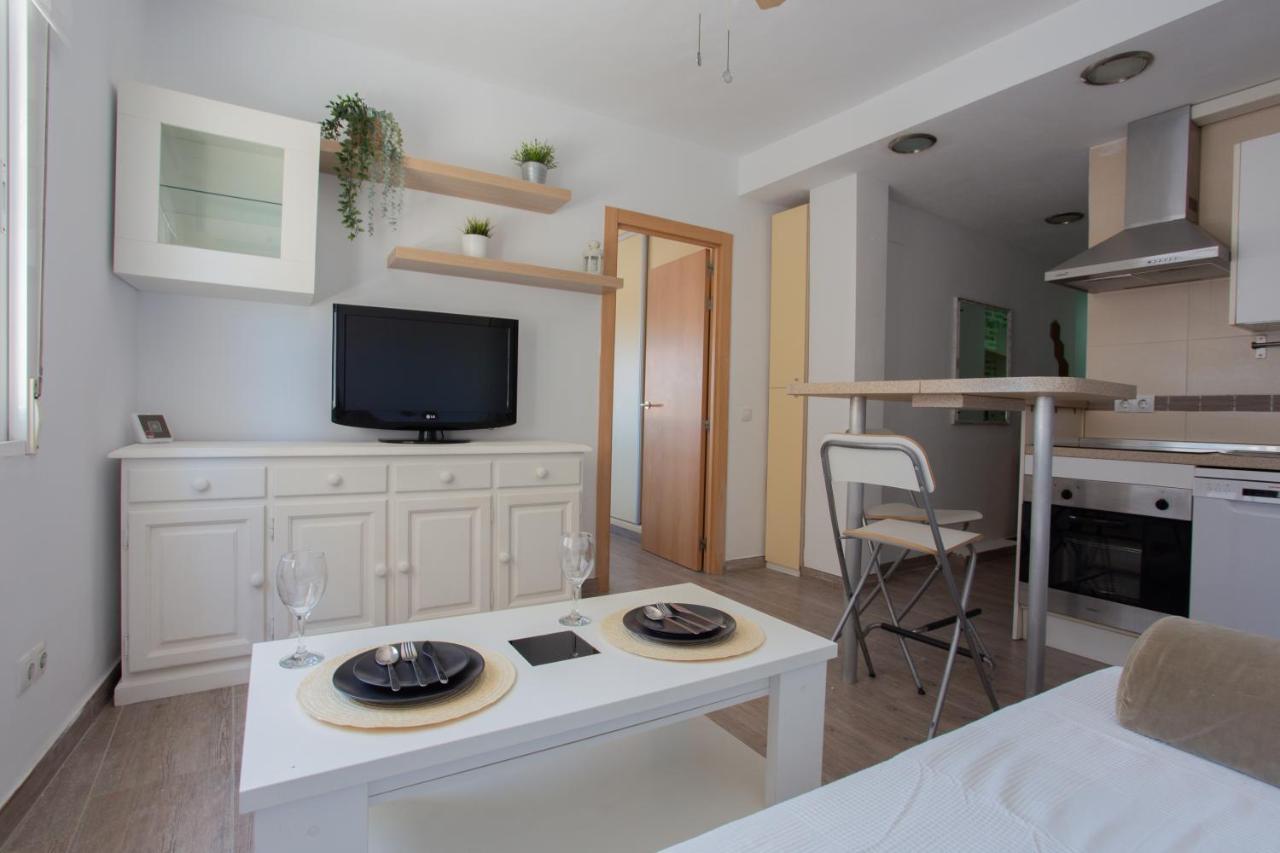 Apartamento Coqueto Malaga Exterior photo
